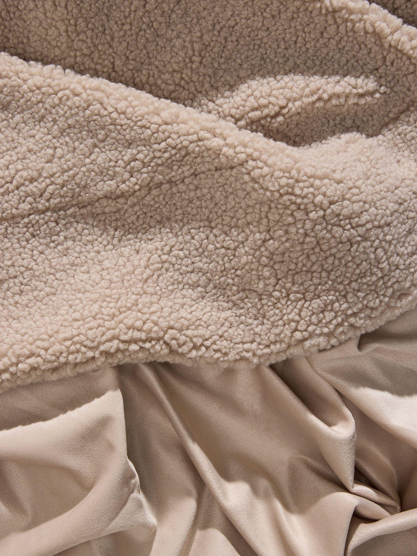 Pledas Ted - šviesiai pilka - 150x200 cm