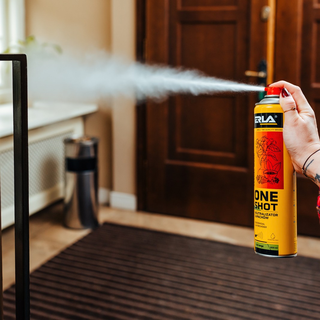 Kvapų neutralizatorius - ERLA ONE SHOT SANDALWOOD 600ml