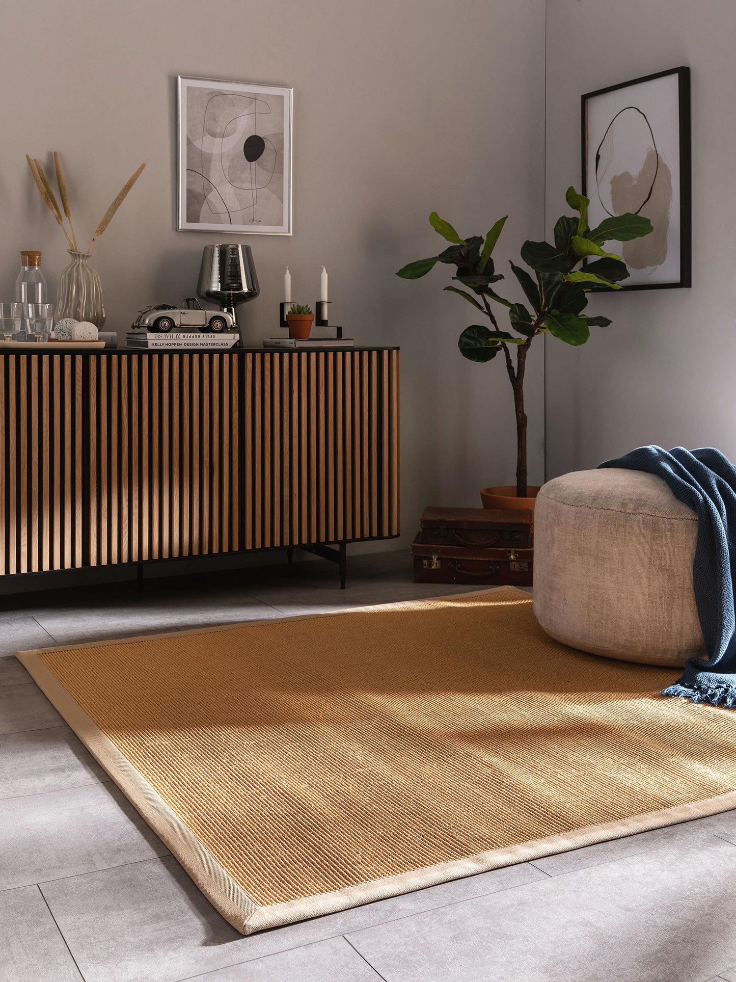 kvadratinis kilimas koridoriui