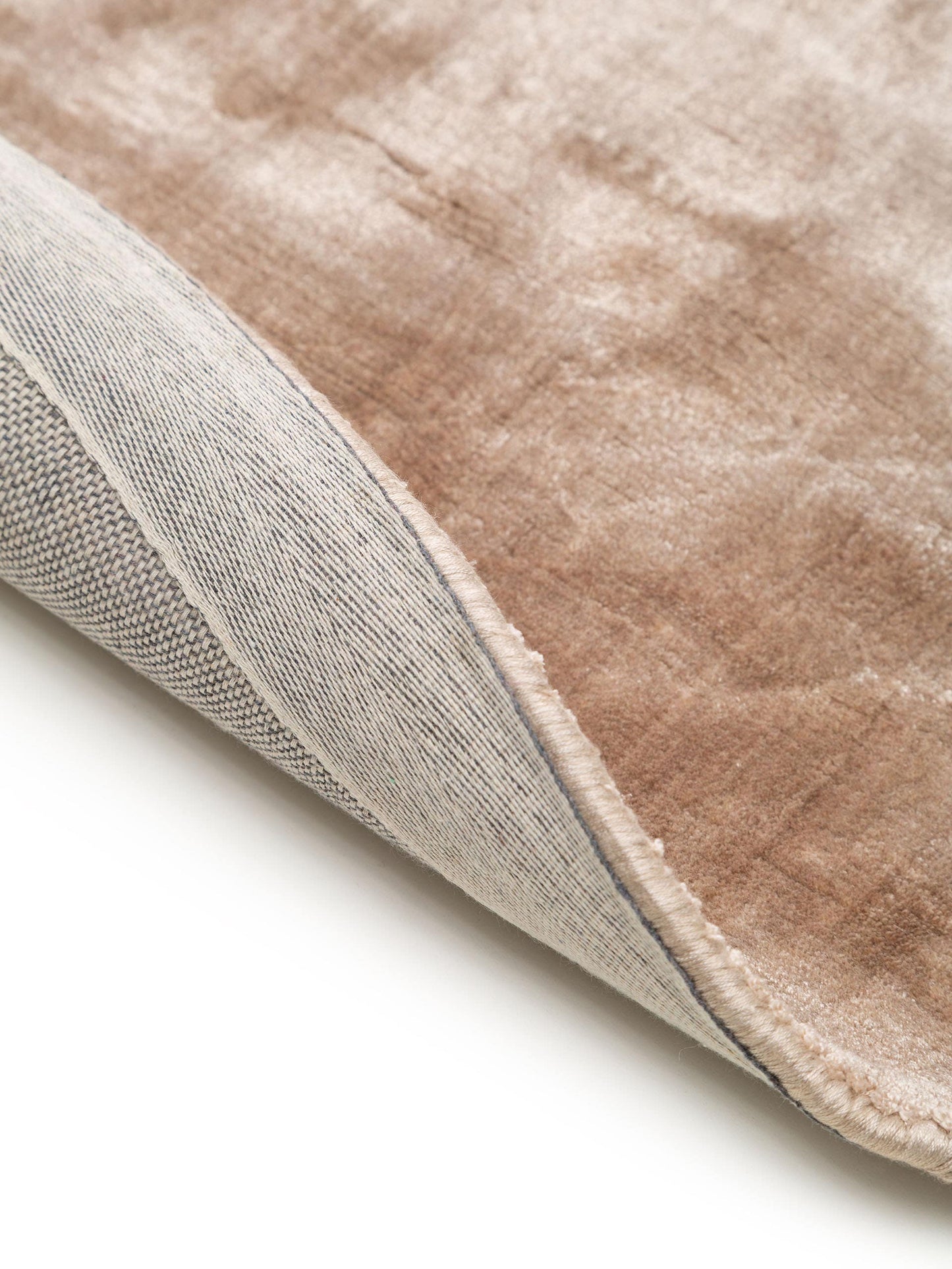 Nela Ovalus Viskozinis Kilimas DS5