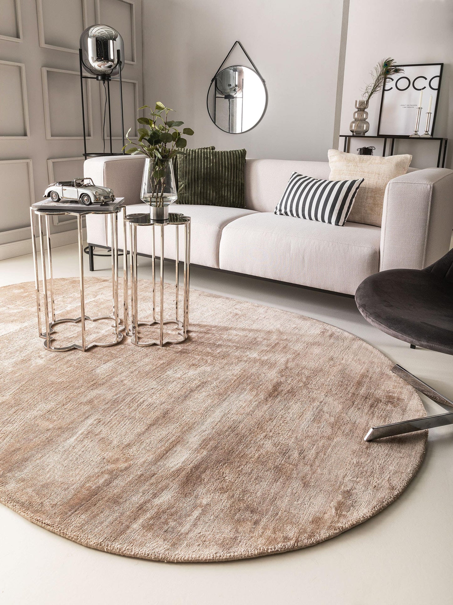 Nela Ovalus Viskozinis Kilimas DS5