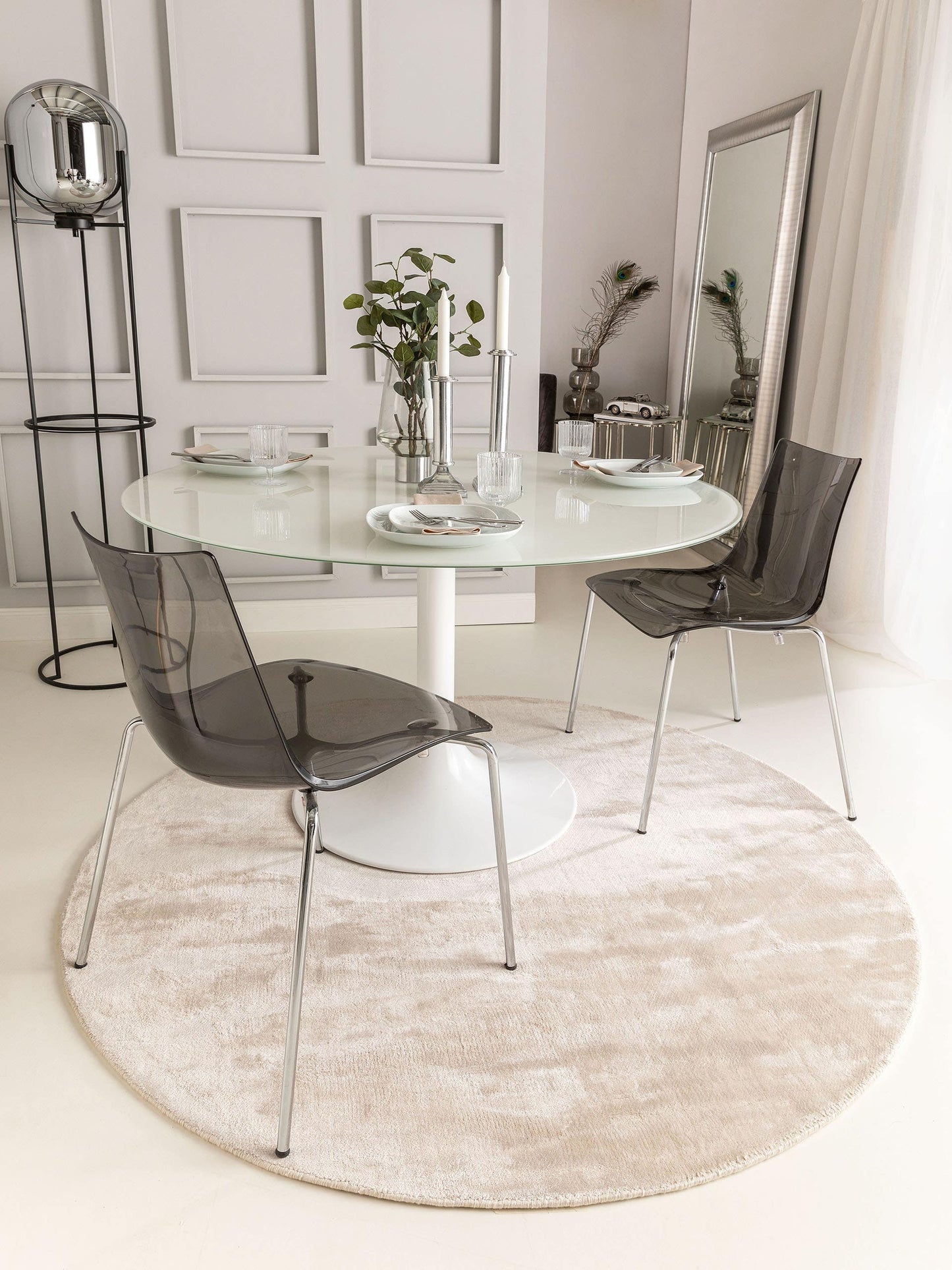 Nela Apvalus Viskozinis Kilimas DS10